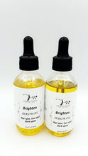 Load image into Gallery viewer, SERUM OIL TO BRIGHTEN.  AGE SPOT