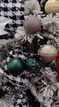 Load image into Gallery viewer, Holiday Home Shatterproof Christmas Ornaments - Green/Champagne