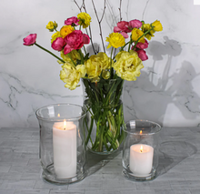 Load image into Gallery viewer, Set of 2 Clear Glass Vases 6x8.