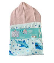 Load image into Gallery viewer, Kids&#39; Hooded Beach Towel with Hand Pockets - Shark