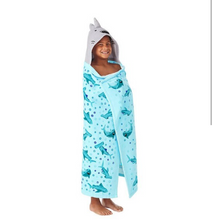 Load image into Gallery viewer, Kids&#39; Hooded Beach Towel with Hand Pockets - Shark