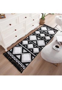 2x6.5 Runner Rugs for Bedroom Bedside, Geometric Washable Hallway Runner Carpet, Farmhouse Tufted Woven Tassel Rug for Kitchen Bathroom Laundry Room Decor, Black/White